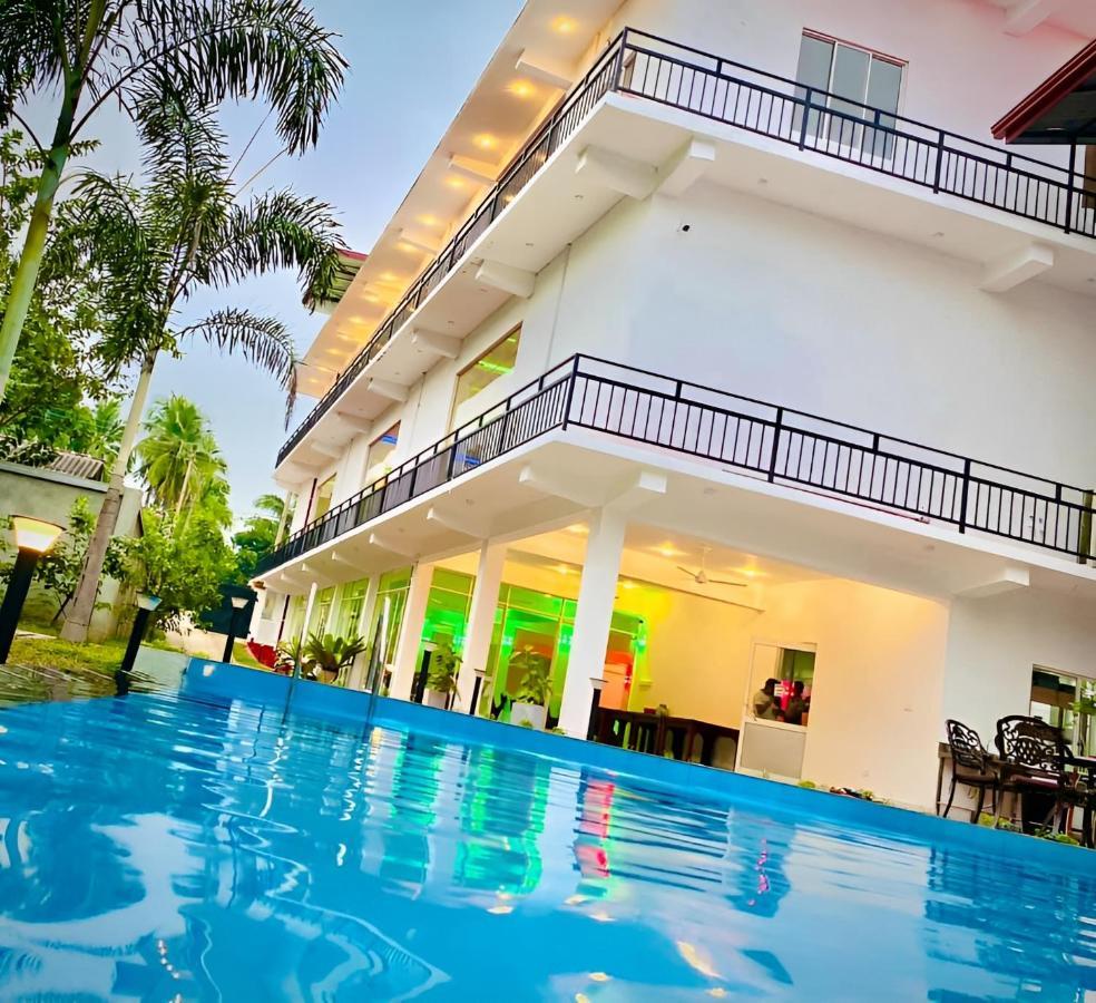 Hotel Summer Haven Polonnaruwa Dış mekan fotoğraf